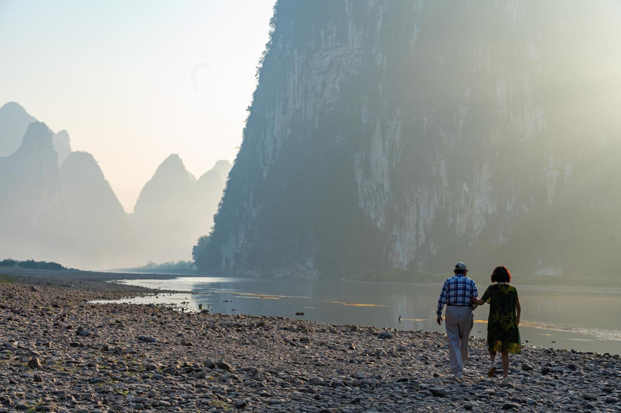 Leisure Courtyard Hotel Yangshuo-Free Shuttle Bus To Yangshuo Station Stay 2 Nights One Way Ngoại thất bức ảnh